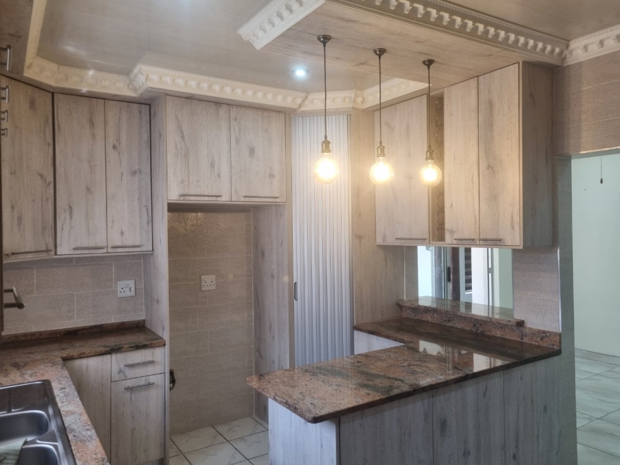 4 Bedroom Property for Sale in Vaalpark Free State